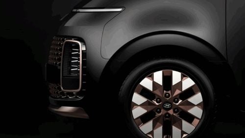 Vehiculul care va transporta liderii G20 costă 44.200 de euro în România. Ce determină declinul acestui tip de model în Europa