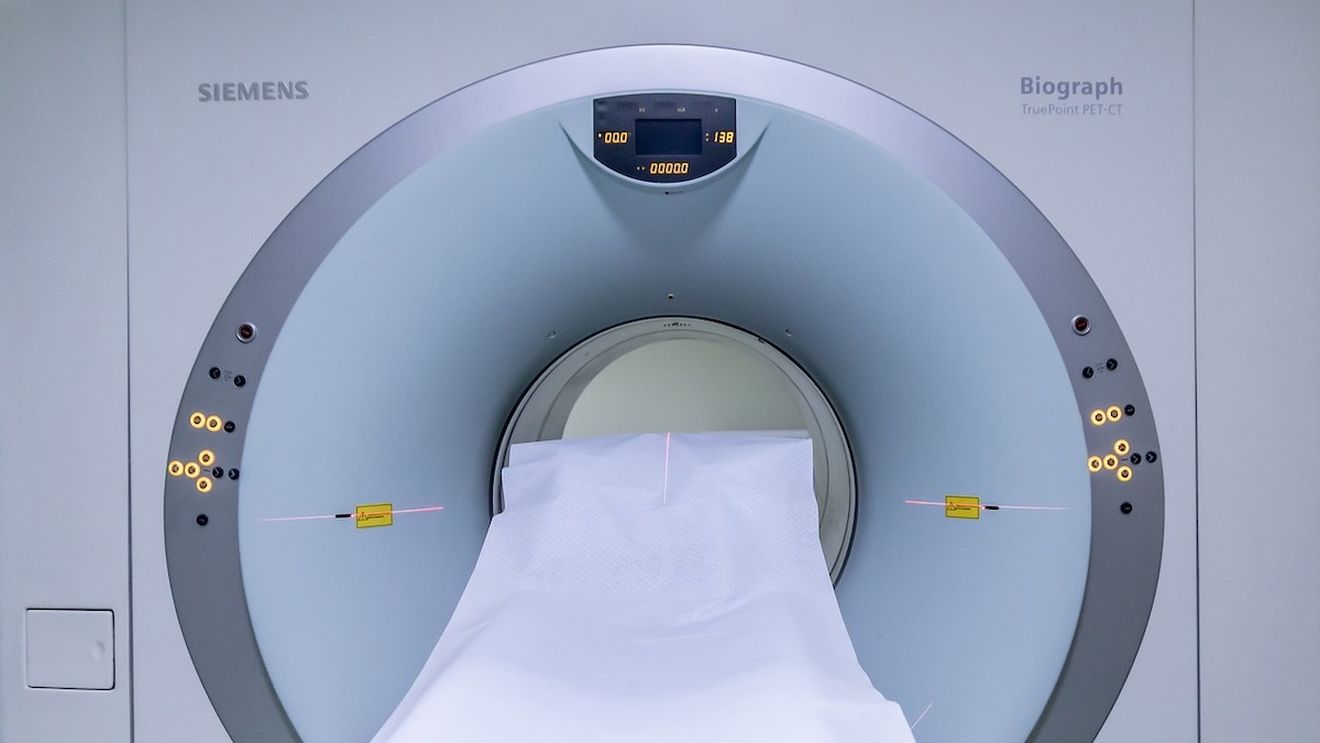 Primul RMN destinat copiilor, de la un spital public din Regiunea de Vest, pus în funcțiune la Timişoara / ”Oferă familiilor liniștea că pot beneficia de servicii esențiale aproape de casă”