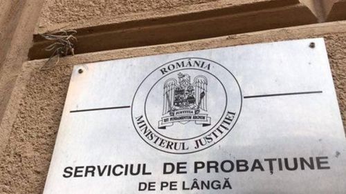 Acţiuni de protest ale consilierilor din Serviciile de Probaţiune / În trei judeţe, mai mulți angajați au intrat în greva foamei