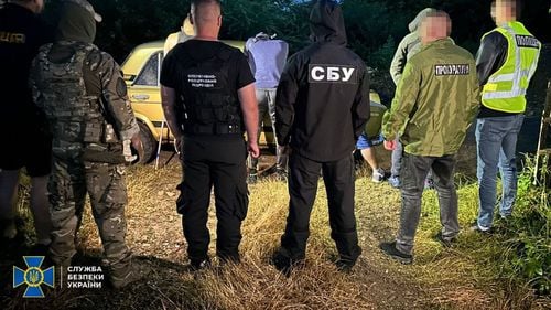 O rusoaică din Bucovina a fost arestată sub acuzația că a ajutat bărbați ucraineni să scape de mobilizare, ajutându-i să fugă în România