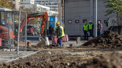Nicuşor Dan anunţă că 41 de firme din domeniul construcţiilor au fost amendate, în primele trei luni ale anului, cu 282.000 de lei pentru diferite încălcări ale legislaţiei / Firmă din nordul Capitalei, amendată cu valoarea maximă din cauza prafului