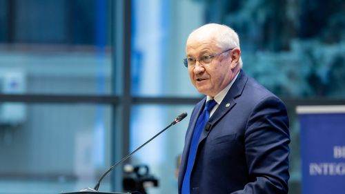 Premierul Republicii Moldova vine joi la București, în prima sa vizită externă de la numirea în funcție / România nu este menționată nici măcar o dată în programul de guvernare al cabinetului Alexandru Munteanu