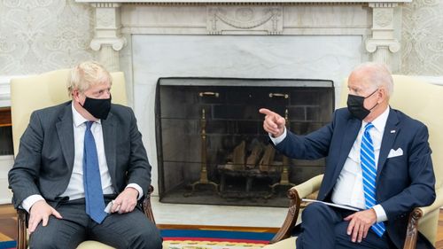 Joe Biden va discuta luni cu Boris Johnson despre situația din Ucraina