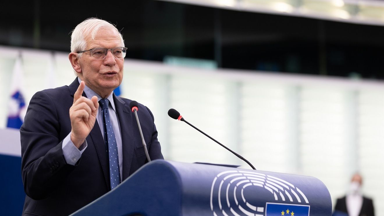 Gropi comune în Ucraina: UE este "profund șocată" și condamnă "aceste atrocități" / Comportamentul inuman al forțelor rusești trebuie să înceteze imediat
