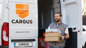 Compania de curierat Cargus a implementat o platformă de interacțiune cu capabilități AI