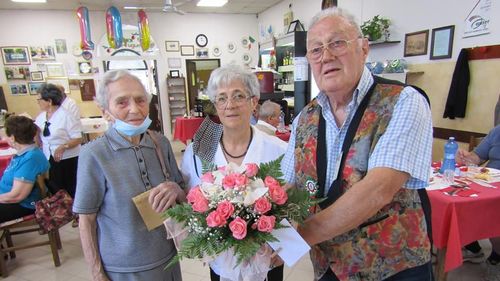 Italiancă de 103 ani, prinsă la volan, cu permisul expirat, la ora 1 noaptea / ”Dacă tot am ajuns la vârsta asta fac ce vreau” / A declarat că mergea la niște prieteni