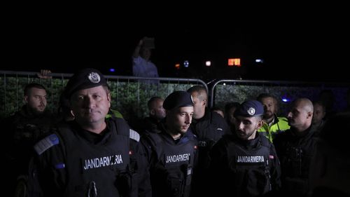 Nicolare Ciucă, în scandalul construcțiilor din Unirii: PSD trebuie să-l respecte pe Primarul Capitalei. M-am opus Cortinei Roșii de Fier care amenință să cadă după decizia CCR, mă opun și gardurilor puse cu forța
