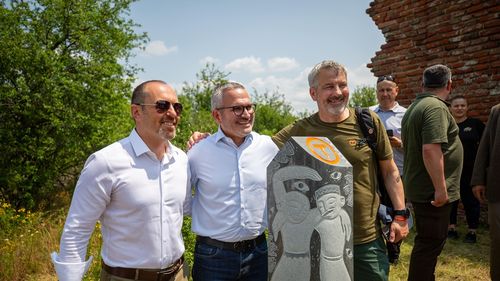 Via Transilvanica sărbătorește la Drobeta-Turnu Severin 7 ani de existență prin plasarea unei borne simbolice pe insula Șimian