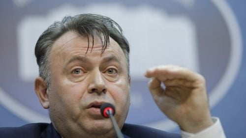 Ministrul Sănătății: Preconizăm un vârf al epidemiei spre a doua jumătate a lunii aprilie, cu un vârf de 10.000 de cazuri/ 200 de mii de Români au venit în țară, ne mai așteptăm la încă 200 de mii până la Paști