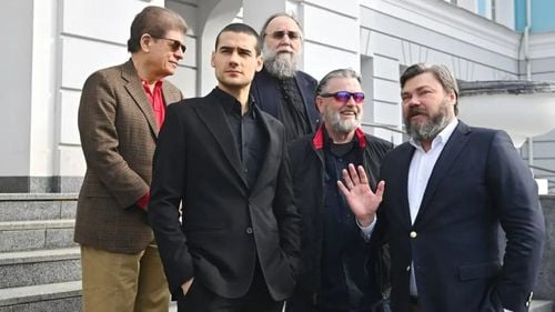 Mario Nawfal, influencerul preferat al lui Musk care a acuzat fraudarea alegerilor din România, s-a întâlnit la Moscova cu Alexander Dughin, ideologul lui Putin, și Konstantin Malofeev, oligarh rus aflat sub sancțiuni occidentale