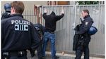 Doi presupuşi hoţi de metale, arestaţi în Germania după prăbuşirea unui imobil soldată cu decesul a două turiste românce