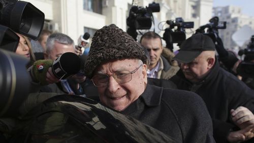 Liberalii au depus o inițiativă legislativă pentru desființarea Institutului Revoluției, condus de Ion Iliescu / Instituția a mai fost desființată de Guvernul Orban prin ordonanță de urgență, dar Curtea Constituțională s-a opus