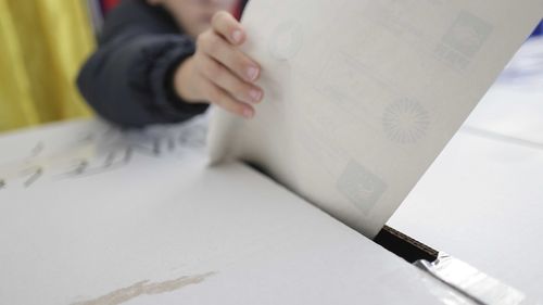 Prezența la alegerile parlamentare a depășit, la scurt timp după ora 15.00, prezența totală de la scrutinul din 2020 / Județul Harghita, pe primul loc la nivel național / Peste 6 milioane de alegători au votat deja în țară și în diaspora