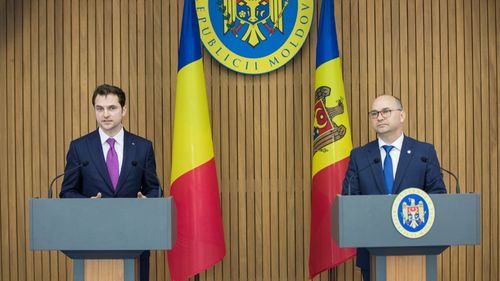 Republica Moldova, România şi Microsoft semnează un memorandum pentru a consolida transformarea digitală / Un acord de cooperare pentru consolidarea domeniului tehnologiei informaţiei, semnat de cele două state cu UiPath