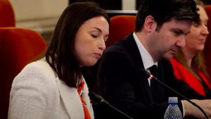 Retragerea Catincăi Nistor din funcția de director ICR Londra, cerută de românii din Marea Britanie