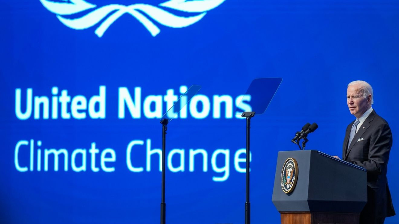 Biden promite că SUA vor face ceea ce au de făcut pentru a evita „un iad climatic” / Protest în timpul discursului ținut de președintele american la summitul climei din Egipt