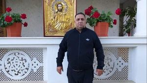 Interlopul Bercea Mondialu, vizat de percheziții DIICOT într-un dosar de cămătarie și șantaj. El a făcut doar doi ani de închisoare după ce fusese condamnat la 13 ani într-un alt dosar de tentativă de omor