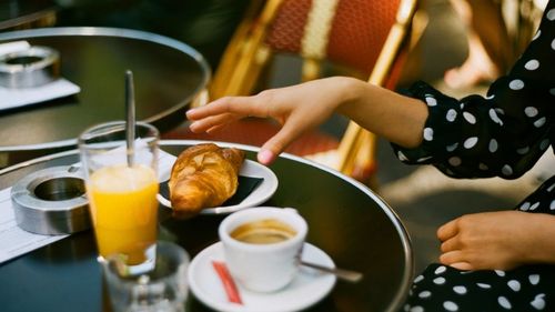 Patroana unui restaurant din Budapesta, arestată după ce un turist a primit o notă de 600 de euro pentru o cafea
