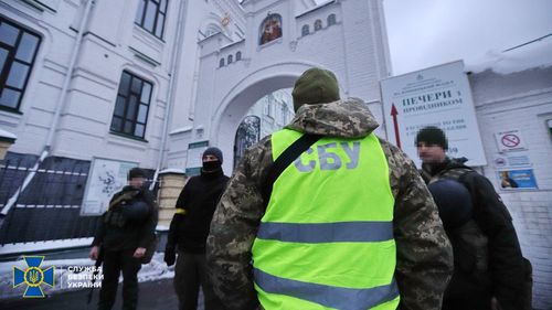 Serviciul secret din Ucraina anunță că a găsit arme și bani rusești la proprietățile unui politician pro-rus