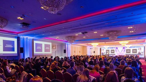 Singurul loc unde trebuie să fii dacă vrei să rămâi relevant în PR (Parteneriat)