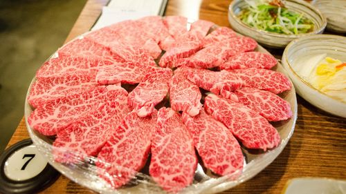 Experții explică cum poți recunoaște „Wagyu” fals ca să nu plătești prea mult pentru carne premium
