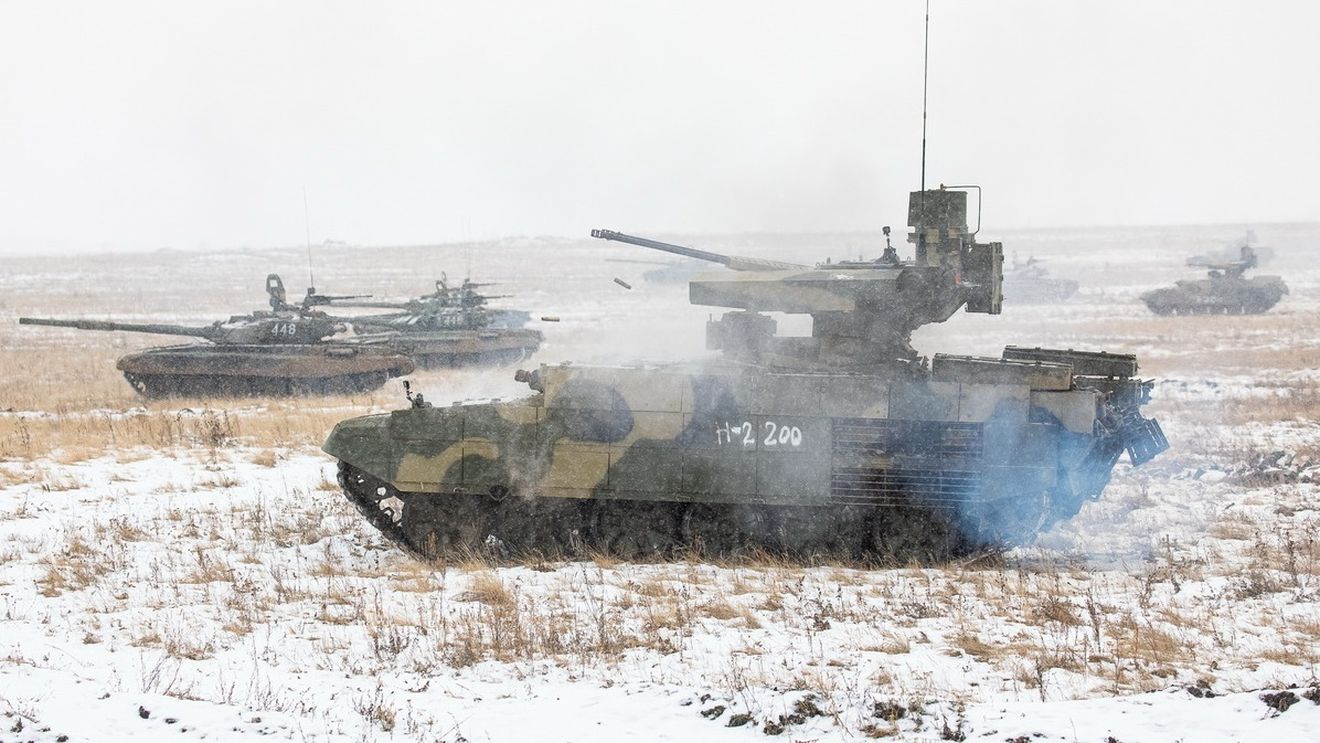 Kievul acuză Rusia că trimite lunetiști și tancuri în regiunea Donbas pentru a încerca să provoace Ucraina