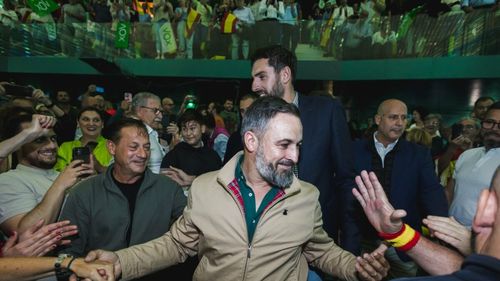 Umbra partidului spaniol de dreapta Vox planează asupra alegerilor generale anticipate, convocate de prim ministrul și liderul Partidului Socialist, Pedro Sanchez, care vor avea loc în iulie