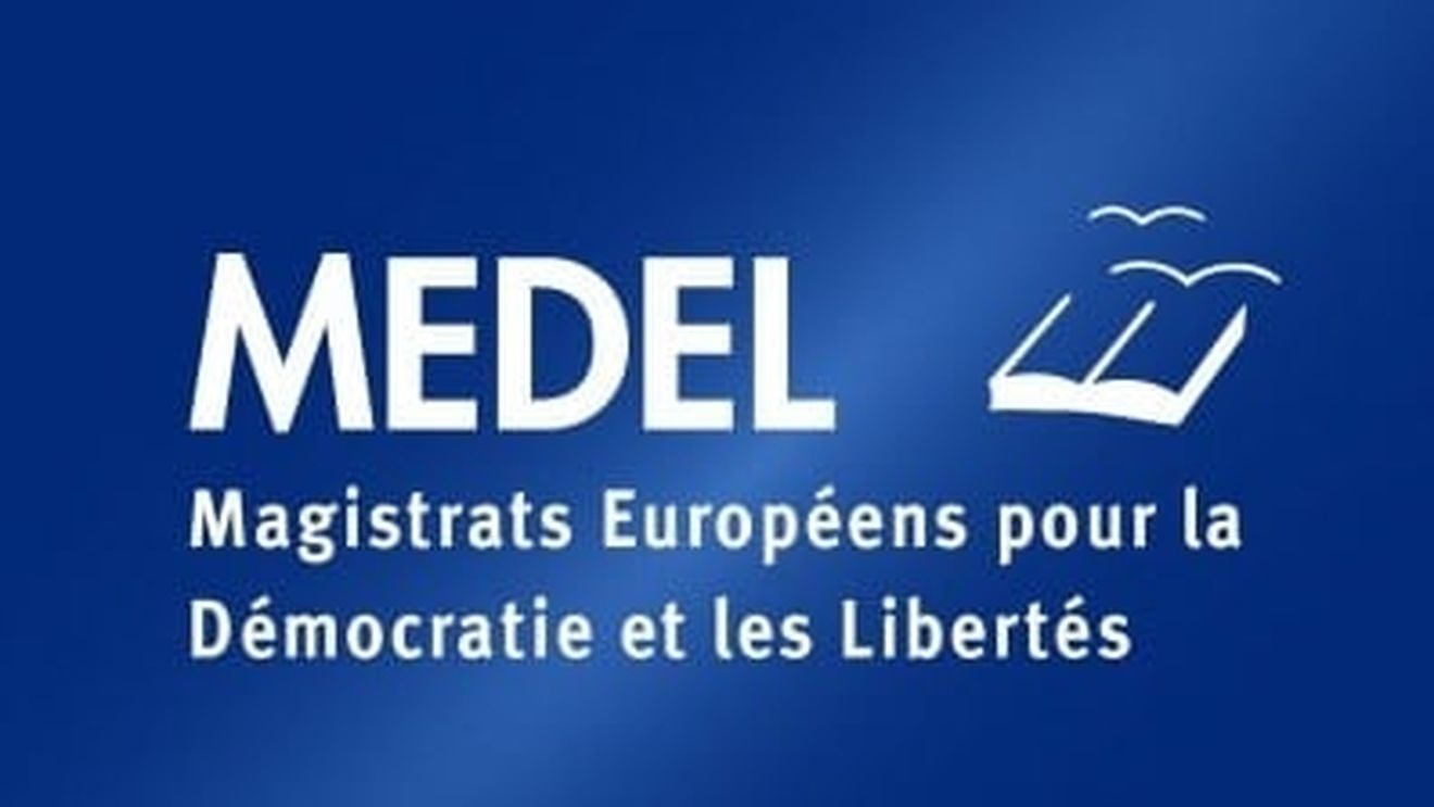 Organizația magistraților europeni MEDEL condamnă “ferm campania constantă de denigrare a sistemului judiciar, încurajată activ sub pretextul reformării repetate a Statutului judecătorilor și procurorilor în România”