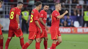 FCSB a învins echipa Virtus AC, din San Marino, scor 7-1, în manşa întâi a primului tur preliminar al Ligii Campionilor  / Darius Olaru a marcat 3 goluri