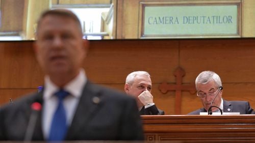 Liviu Dragnea: Vor să modifice Constituția pentru a ajunge Iohannis prim-ministru / ”Miza este viitorul președintelui Klaus Werner Iohannis”