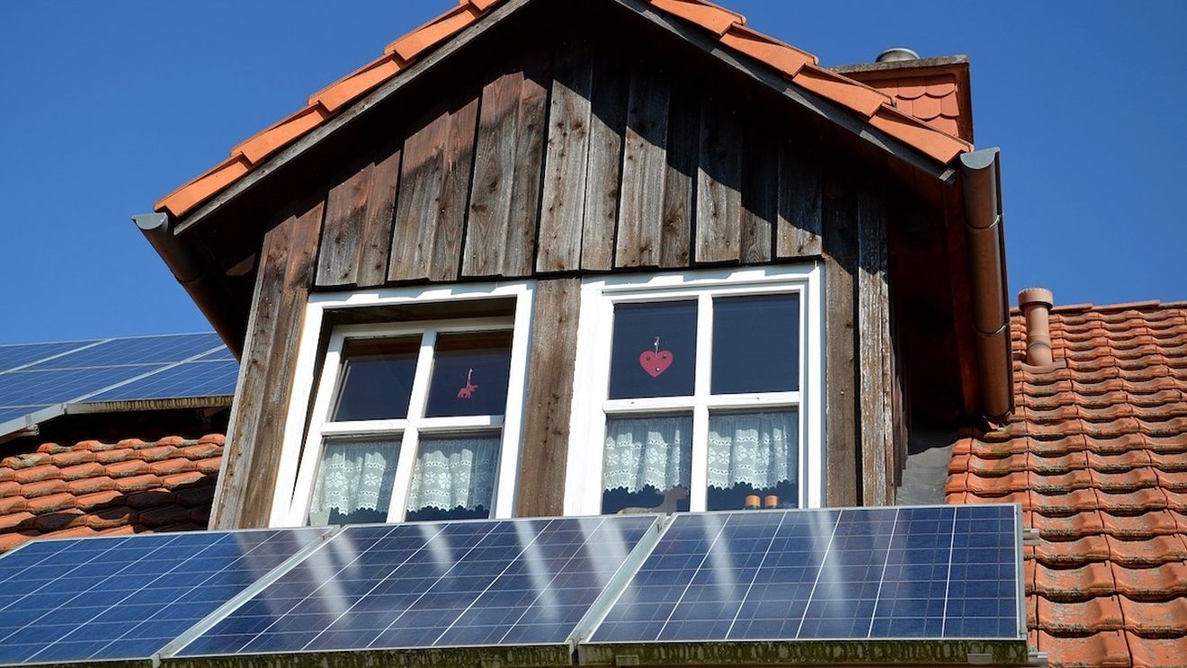 Peste 50 de gospodării izolate din județul Harghita vor beneficia de sisteme fotovoltaice / Proiect cu finanțare din fonduri norvegiene