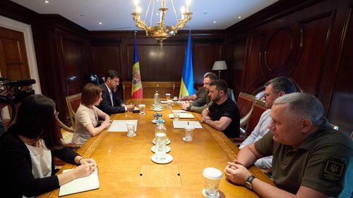 Maia Sandu, întrevedere cu președintele ucrainean Volodimir Zelenski, în timpul vizitei sale de lucru în Grecia