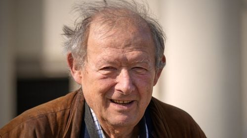 Istoricul Adam Michnik, fost disident care a contribuit decisiv la căderea comunismului în Polonia, vine la Constanța și Tulcea / Va primi titlul Doctor Honoris Causa la Universitatea ”Ovidius” și cheia-orașului Tulcea