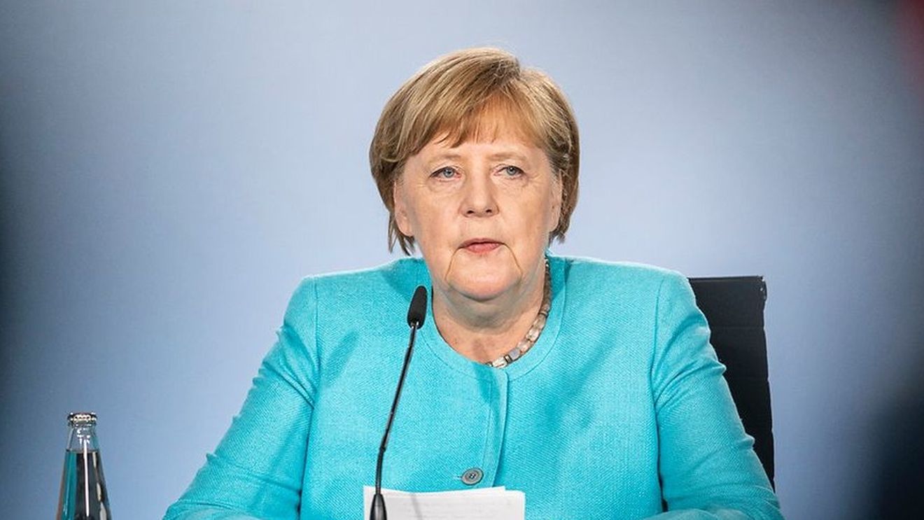 Angela Merkel va primi vineri o primă doză de vaccin de la AstraZeneca (presă)