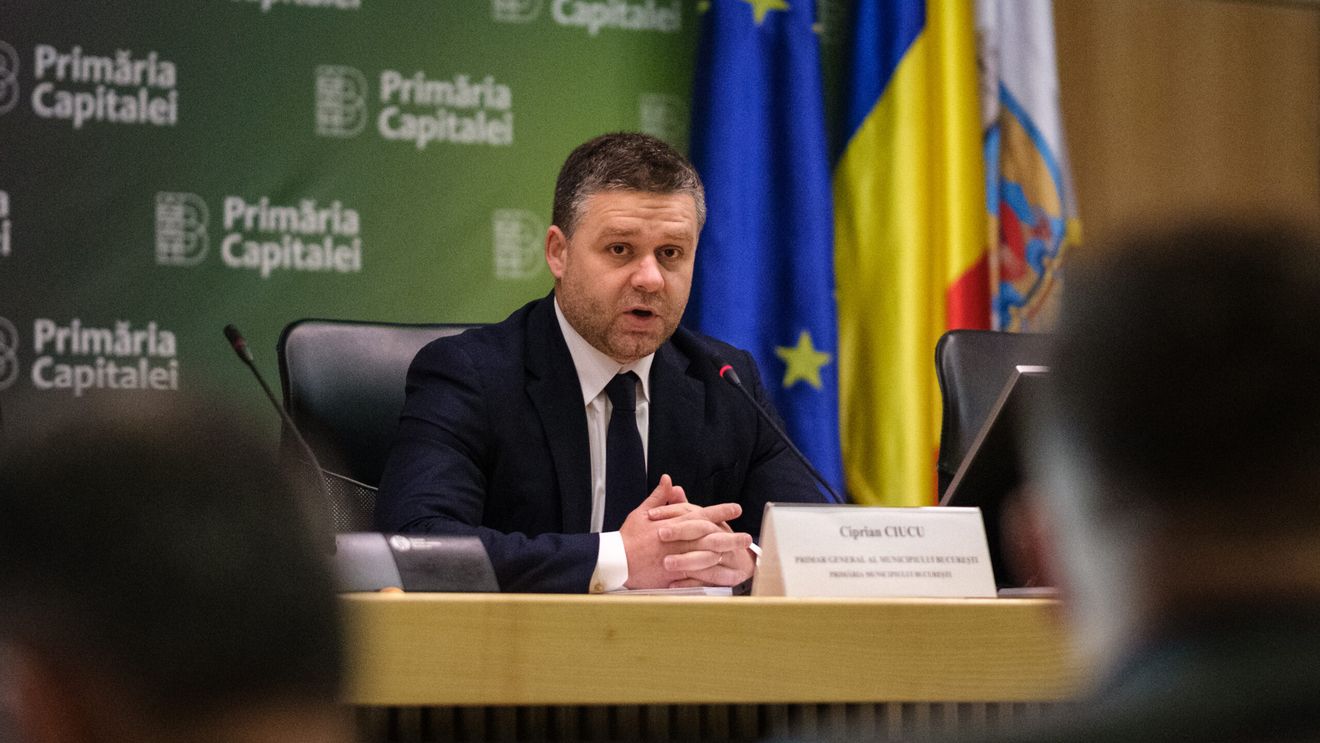 Blocaj la București: o nouă ședință a CGMB s-a încheiat fără cvorum. Ciucu a apucat să spună doar „mulțumesc” la microfon — un mulțumesc amar. Teniță (REPER) face apel la PSD să permită înlocuirea unui consilier decedat și numește blocajul „abject”