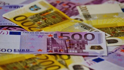 Surse Reuters: Grecia se va împrumuta de pe pieţe în 2023 cu până la opt miliarde de euro / Este cea mai îndatorată țară din zona euro