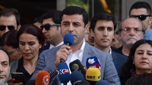 Partidul pro-kurd îşi va prezenta propriul candidat pentru funcţia de primar a oraşului Istanbul / Opozanţii acestei candidaturi suspectează o înţelegere cu guvernul preşedintelui Recep Tayyip Erdogan