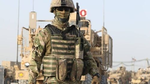 Afganistanul şi Pakistanul încep negocieri de pace la Doha, după luptele sângeroase de la frontieră