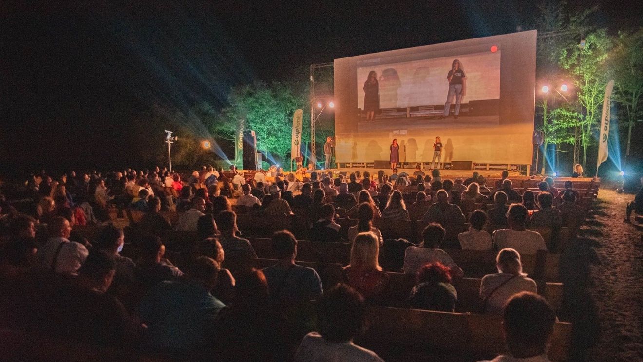 Vara filmelor în România: 7 festivaluri de neratat prin țară / Piatra Neamț, Timișoara, Roșia Montană, Curtea de Argeș. Sfântu Gheorghe, Câmpulung Moldovenesc și Fălticeni