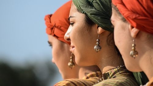 Cum se formează o comunitate minoritară: Cazul ucrainean/ Asemănări și deosebiri cu armenii și polonezii refugiați în România secolul trecut/ Război, genocid și cel mai scurt drum spre salvare: Dobrogea (analiză)