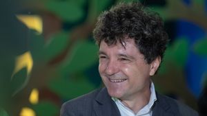 Nicușor Dan: Strategia mea este de a-mi păstra independenţa şi de a solicita sprijinul partidelor de dreapta / Dacă dreapta nu va avea candidat unic, va câștiga PSD / Am avut discuții cu liderii PNL, USR şi PMP