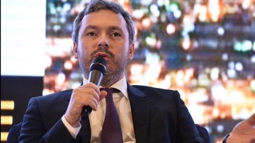 România se pregătește să aloce 3 miliarde de euro din bani publici pentru a nu pierde 30 milioane de euro din PNRR (Op-ed de Răzvan Nicolescu)