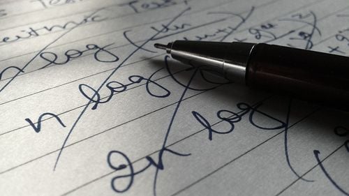 Predarea în orb – Jumătate dintre profesori nu au fost învățați să predea conform noilor programe școlare: STUDIU ISE