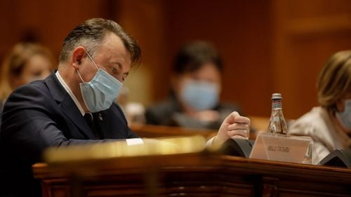Camera Deputaţilor a adoptat moţiunea simplă depusă de PSD împotriva ministrului Sănătăţii, Nelu Tătaru