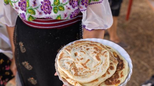 Ziua Gastronomiei și a Vinului Românesc, sărbătorită duminică, 5 octombrie / „Îmi este frică de faptul că partidele extremiste, ultranaționaliste, o să confiște sărbătoarea și or să o politizeze”