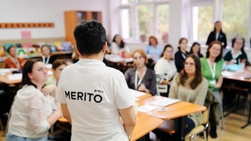 Profesorii Merito fac apel la colegii din cancelarii, părinți și elevi pentru un vot informat, un vot pentru valorile democratice, un vot în cunoștință de cauză și conștiință liberă