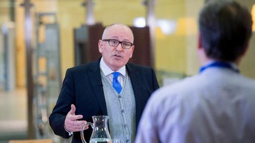 Reuters: Sprijinul Ungariei și Poloniei pentru von der Leyen nu le va aduce îngăduința Comisiei Europene față de încălcările statului de drept