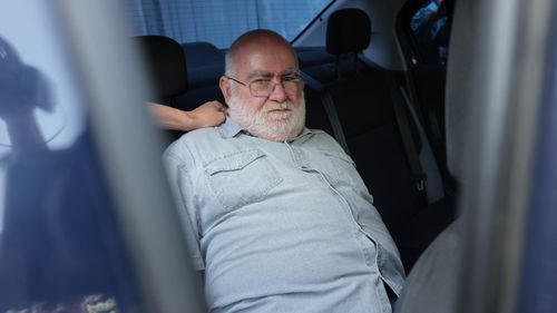 Alfred Bulai este dus în instanță cu propunere de arestare pentru 30 de zile / Fostul profesor SNSP este acuzat de agresiune sexuală și folosirea funcției în scop sexual