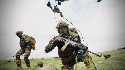 Regele Belgiei, în vizită la baza Mihail Kogălniceanu