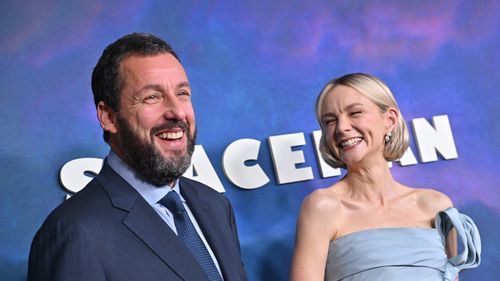 Adam Sandler este cel mai bine plătit actor de la Hollywood datorită succeselor sale Netflix / Top 10 Forbes în 2023